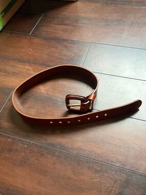Classic Brown Leather Belt with Brass Buckle new